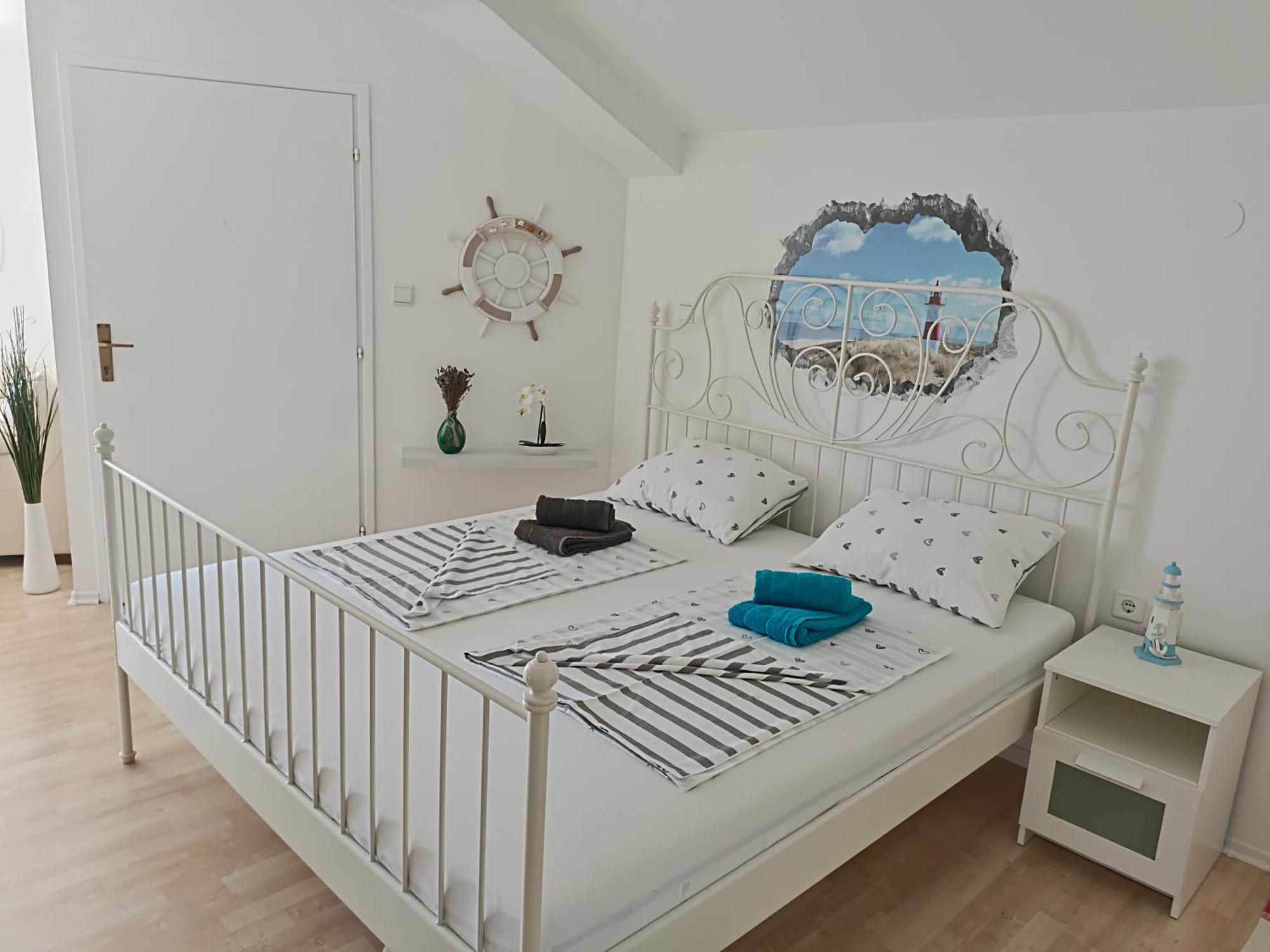 Seny&Siky Apartment Crikvenica Exterior foto